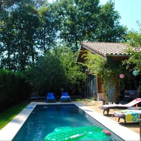 Grande Maison Bois Entre Ocean Et فيلة